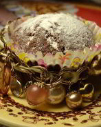 Шоколадные кексы с начинкой из белого шоколада