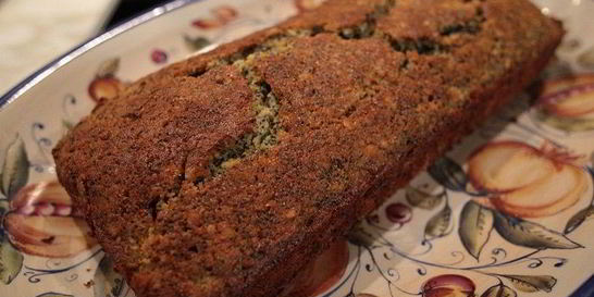 Цитрусовый кекс с маком и миндалем