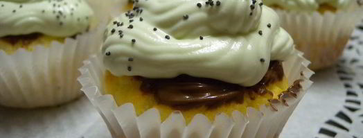 творожные капкейки с нутеллой и сливочным кремом. Шаг 12