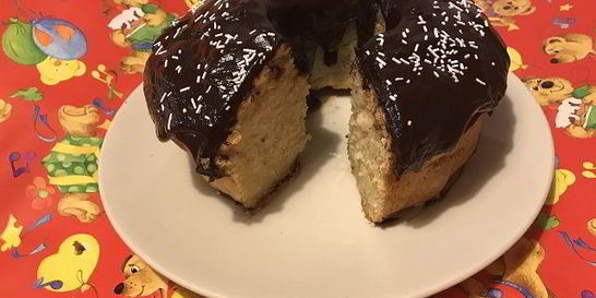 Яблочный кекс с шоколадом