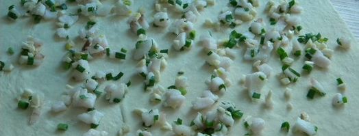 багет с салом и зеленым луком. Шаг 3