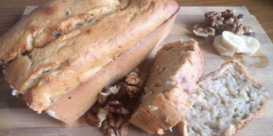 Банановый хлеб с орехами