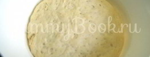 белый хлеб в мультиварке. Шаг 2
