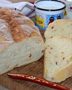 Хлеб с перцем чили