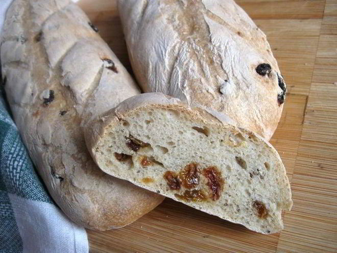 Рецепт хлеба с тмином и изюмом