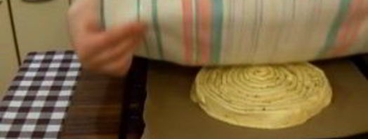 хлеб спиральный. Шаг 3