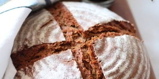 Ржаной хлеб на темном пиве и на ржаной закваске