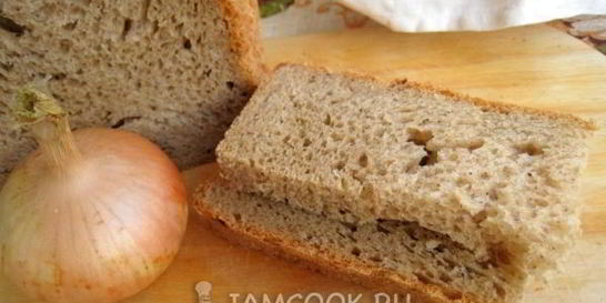 Ржаной хлеб с луком