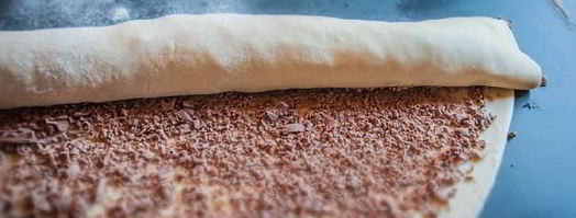 сладкий хлеб на сыворотке с молочным шоколадом. Шаг 5