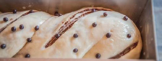 сладкий хлеб на сыворотке с молочным шоколадом. Шаг 8