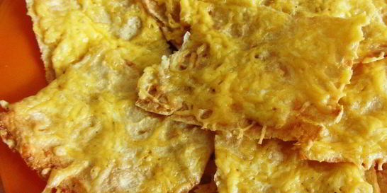 Чипсы из лаваша с сыром