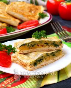 Конвертики из лаваша с сыром и зеленью