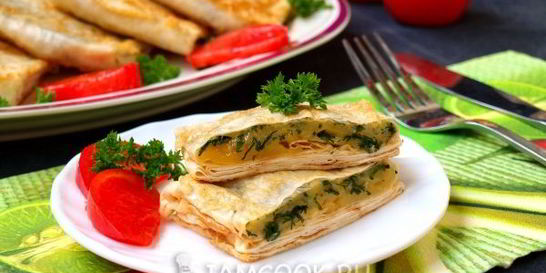 Конвертики из лаваша с сыром и зеленью