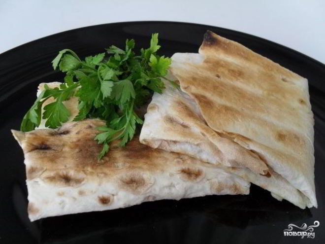 Рецепт конвертиков из лаваша с сыром