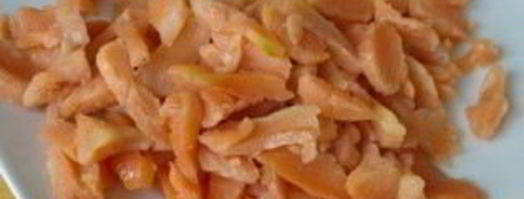 лаваш с красной рыбой и огурцом. Шаг 2