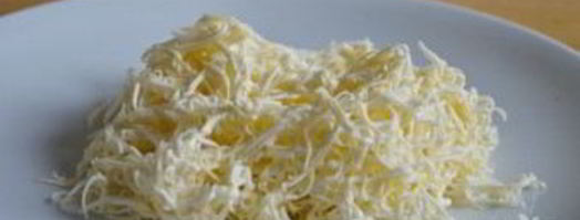 лаваш с красной рыбой и огурцом. Шаг 3