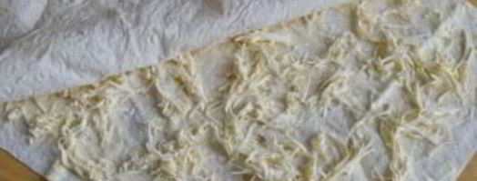 лаваш с красной рыбой и огурцом. Шаг 5