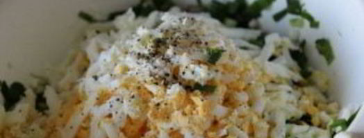 лаваш с луком и яйцом. Шаг 2