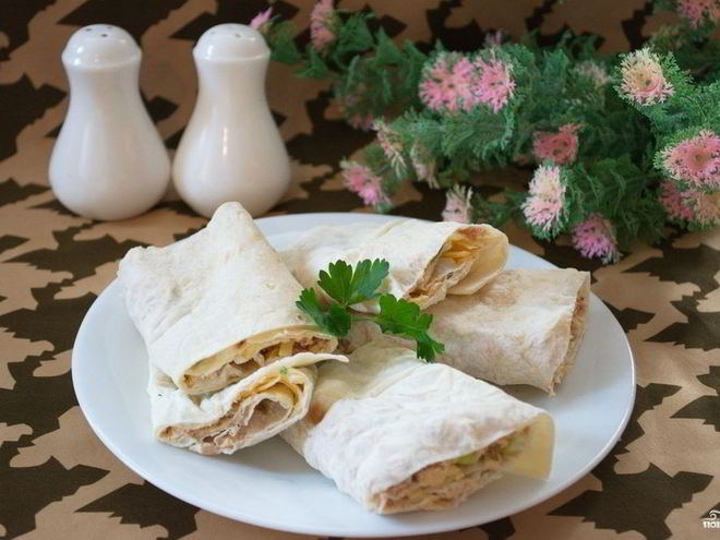 Рецепт лаваша с рыбой и сыром