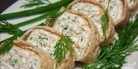 Лаваш с сыром и чесноком