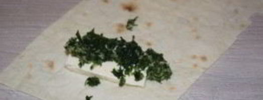 палочки из лаваша с начинкой. Шаг 4