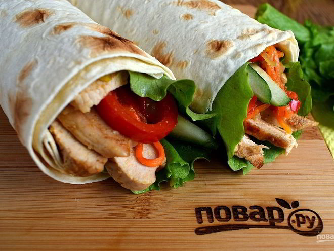 Рецепт ролла из лаваша с курицей и овощами