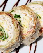 Рулет с крабовыми палочками в лаваше