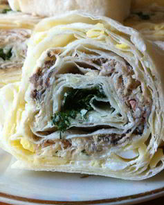 Рыбный рулет из лаваша