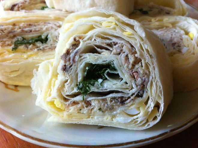 Рецепт рыбного рулета из лаваша