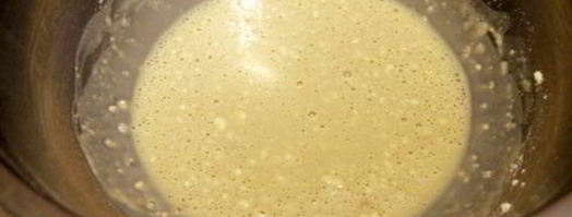 фокачча из гречневой муки с персиками. Шаг 2