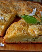 Лепешка из творожного теста с сыром