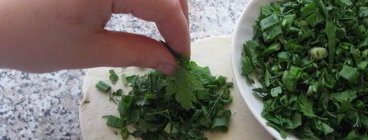 лепешка с зеленью. Шаг 4