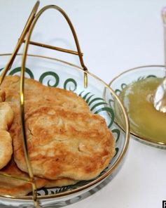 Лепешки на сковороде быстро