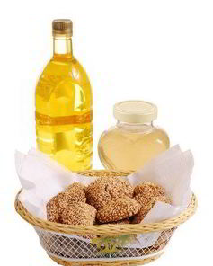 Лепешки с медом и кунжутом в сиропе