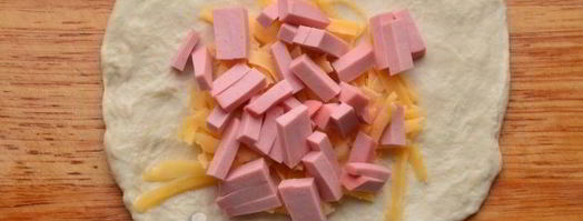 лепешки с сыром и колбасой на кефире. Шаг 9