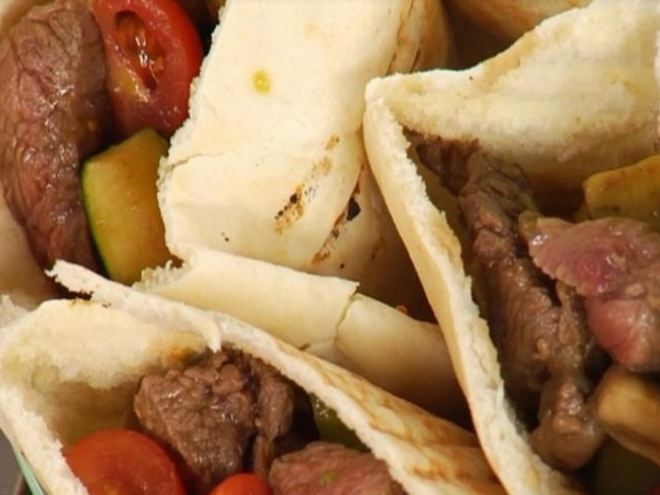 Рецепт питы с теплым салатом