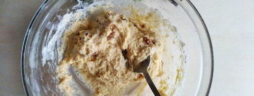 маффины с ананасами и грецкими орехами. Шаг 8