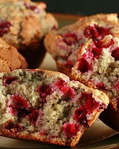 Маффины с брусникой