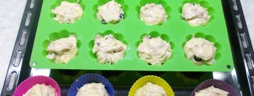 маффины с черной смородиной. Шаг 7