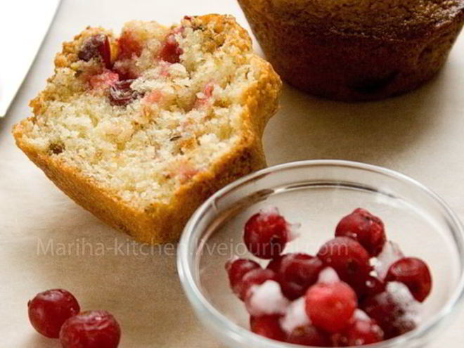 Рецепт маффинов с фундуком и клюквой