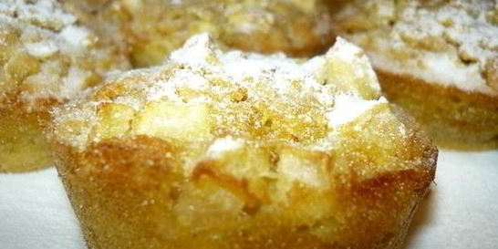 Маффины с овсянкой и яблоками