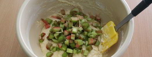 маффины с ревенем и марципановым штрейзелем. Шаг 4