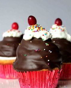 Маффины с зефирным кремом