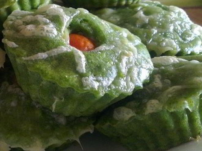 Рецепт маффинов со шпинатом, брокколи и адыгейским сыром