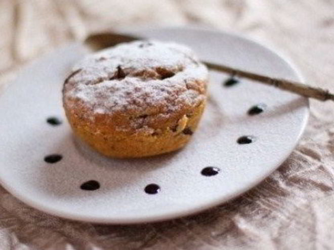 Рецепт морковных маффинов с изюмом и орехами