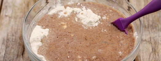 шоколадные маффины с вишней. Шаг 7