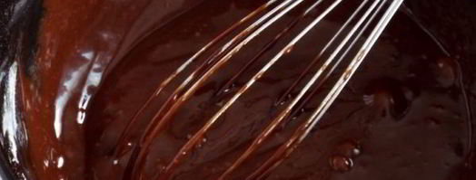 шоколадные маффины с жидкой начинкой. Шаг 10