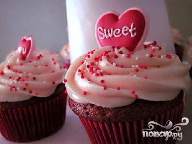 Рецепт шоколадных маффинов со сливочной глазурью