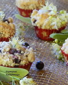 Ягодные маффины с миндальным штрейзелем