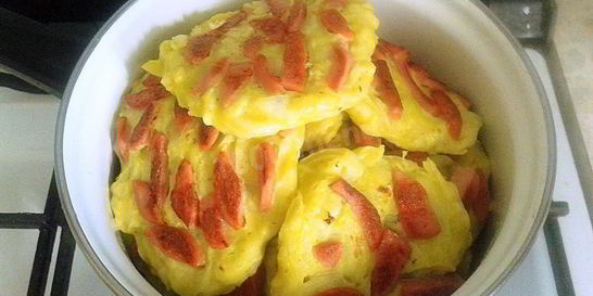 Кабачковые оладьи с сосисками